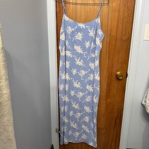 Abercrombie & Fitch Scoopneck Slip Midi Dress